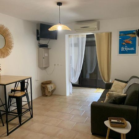 Studio Tout Equipe De 27M2, A 100M De La Mer, Et 500M Des Commerces Algajola  Eksteriør billede