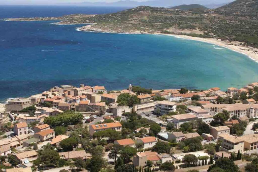 Studio Tout Equipe De 27M2, A 100M De La Mer, Et 500M Des Commerces Algajola  Eksteriør billede